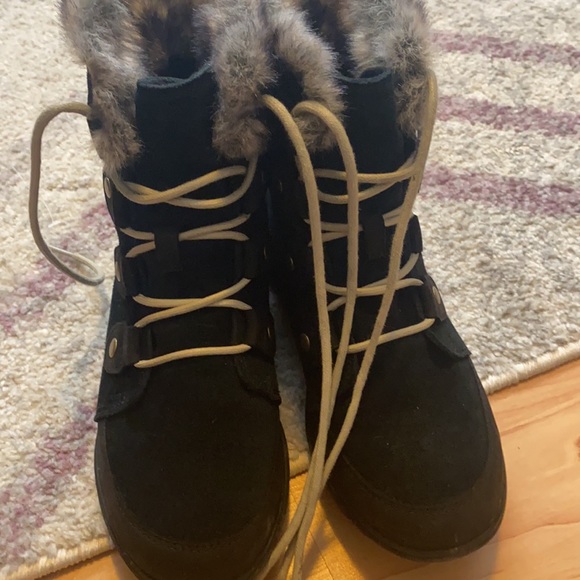 Waterproof explorer Joan SOREL winter boots - Picture 3 of 9